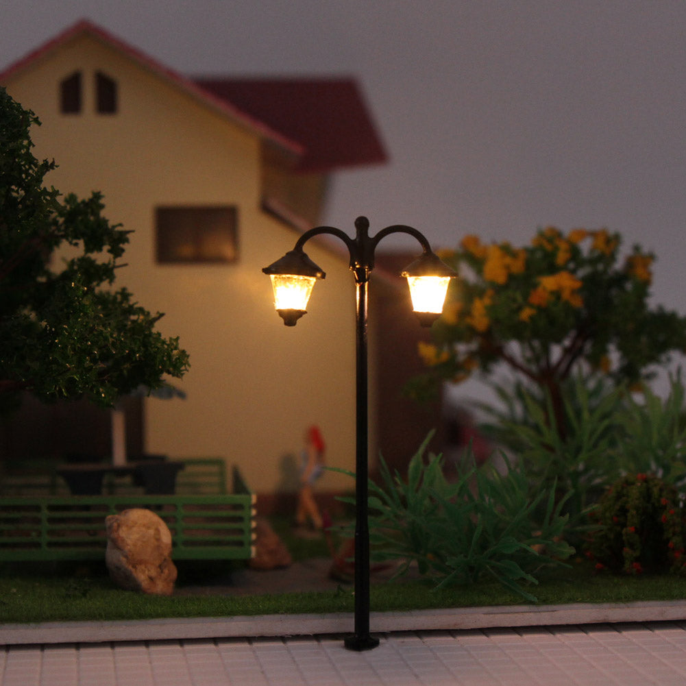 LYM18 10pcs HO Scale 1:87 Street Light Lamp Warm LED