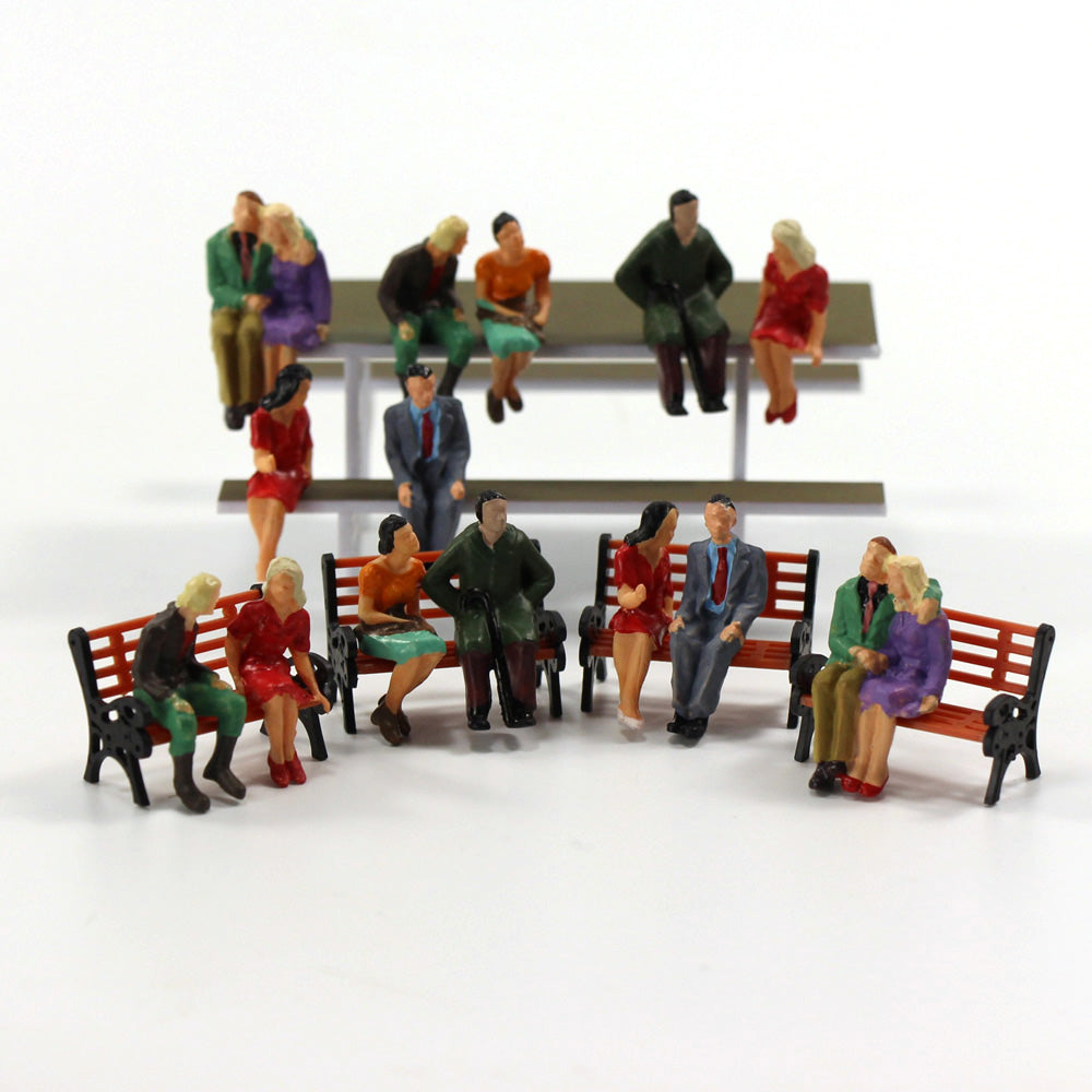P4805 32pcs O scale 1:50 Painted All Seated Figure